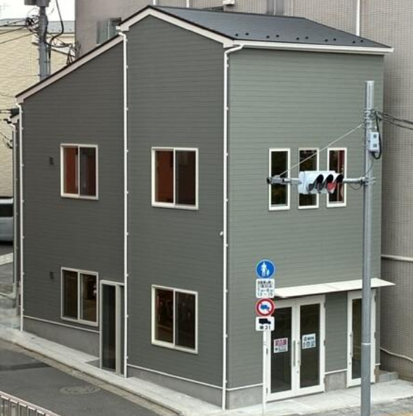 大山駅 徒歩7分◆『ハッピーロード大山商店街』目の前◆川越街道沿いの新築物件◆ペット関係にオススメ◆一括も可◆ (205467)