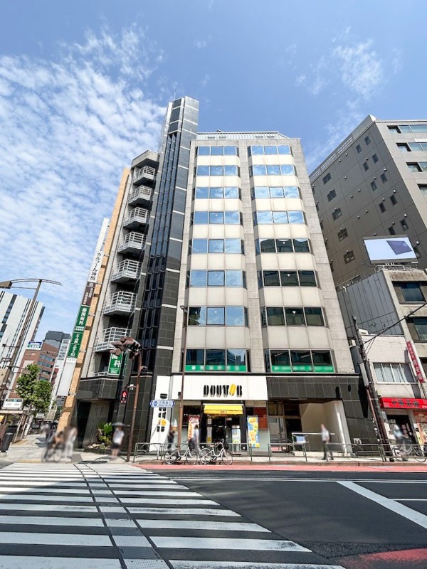 【淡路町駅 徒歩1分】B1F 飲食・物販・サービス店舗等幅広くご相談可能です！スケルトン渡し（重飲食可） (205894)