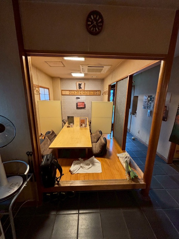 東横線・横浜線「菊名」駅徒歩7分 即開業可能な和食・寿司居抜き路面店舗！！ (205976)