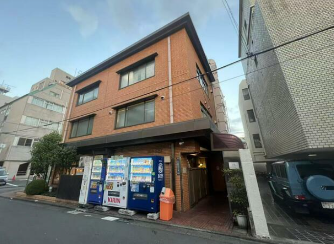 千駄ケ谷駅 徒歩3分 B1F 現況:その他 その他居抜きなど物件 【飲食可(重飲食不可)】 (205988)