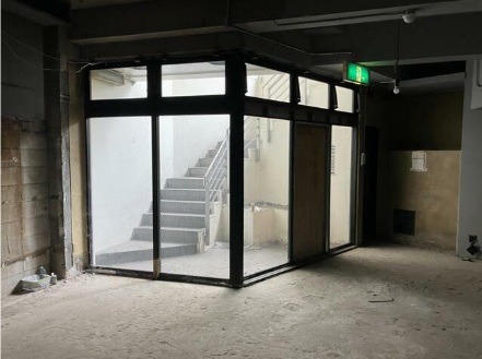 淡路町駅 徒歩1分 1F スケルトン物件 　業種ご相談下さい (206145)