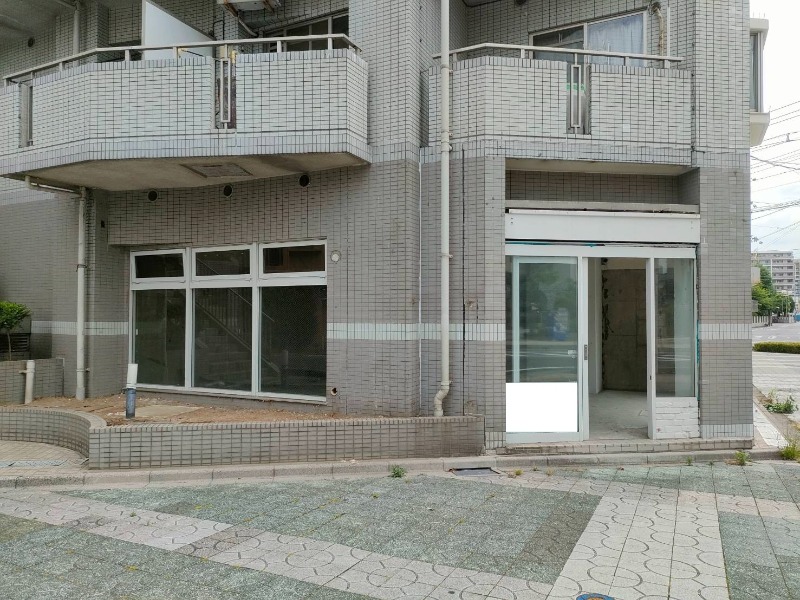 川口駅 徒歩9分◆本町大通り沿いの路面店◆理容室＆美容室に最適◆川口郵便局真ん前で視認性も大◆飲食相談可◆ (177536)