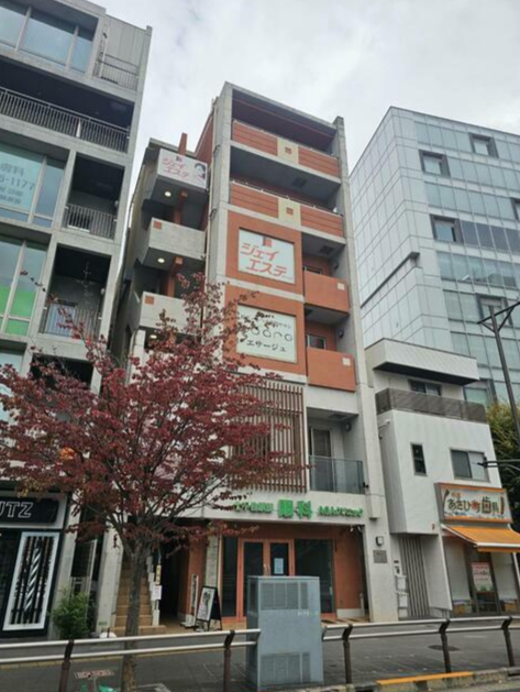 北千住駅 徒歩1分 1F 現況:その他居抜きなど物件 【飲食不可】駅前ロータリーに面する希少な路面店です！ (138621)