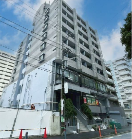 磯子駅 徒歩2分 2F 現況:ハンバーグ・ステーキ屋飲食居抜き物件 【重飲食相談可能】 (208448)