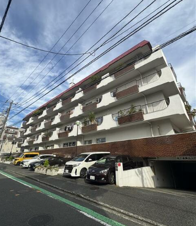 横浜駅 徒歩25分 駐車場あり 1F〈A・B号室〉 【飲食不可】 (209008)