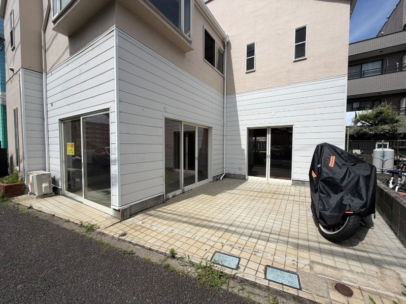 町田駅前通り沿いの1階路面！事務所、学習塾などに最適 【業種相談】 (210524)