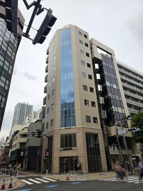 ≪新宿御苑前駅 徒歩1分｜1-2階一括・118.85㎡｜店舗事務所≫ (210577)