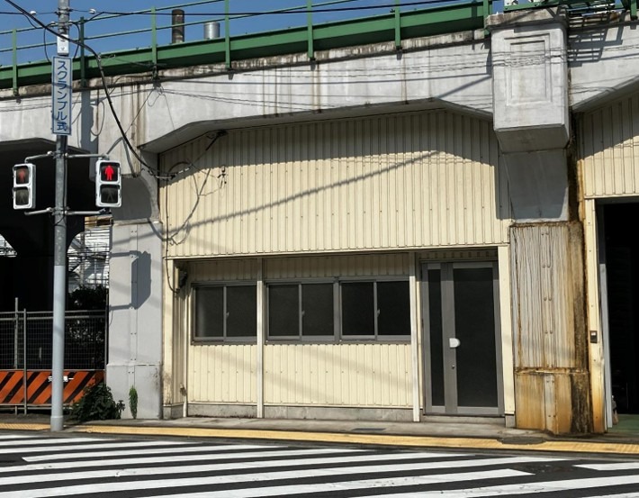 【居抜き物件・内見可能】鶴見駅 徒歩5分 【推奨用途：飲食、物販、サービス等】 (206216)