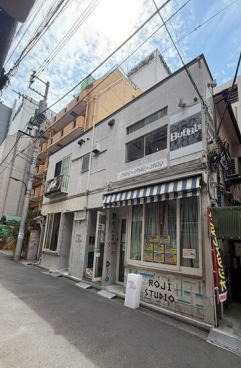 新宿3分｜路面店・飲食相談可 (210676)