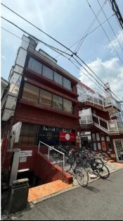 大久保駅 徒歩2分 1F  【飲食可】 (210886)
