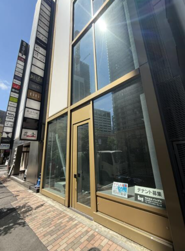 銀座駅 徒歩5分 B1F〜5F スケルトン物件 【重飲食可】 (210955)