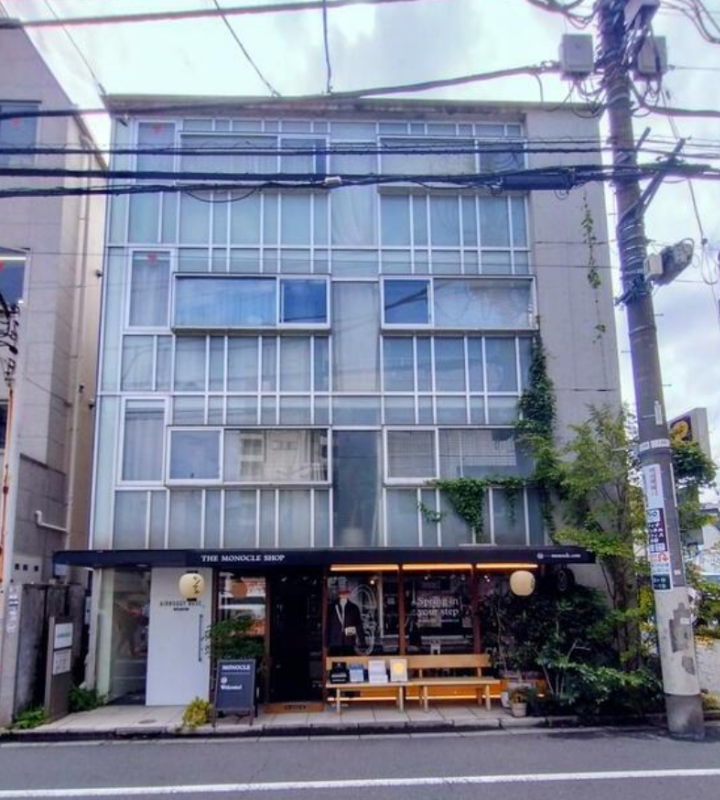 ■代々木公園駅 徒歩5分 B1F 前テナント:物販店 【軽飲食可】 (211335)