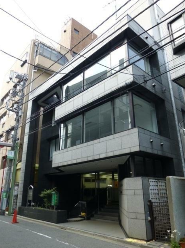 ■千駄ケ谷駅 徒歩5分 B1F 現況:事務所仕様物件 【飲食不可】 (211594)