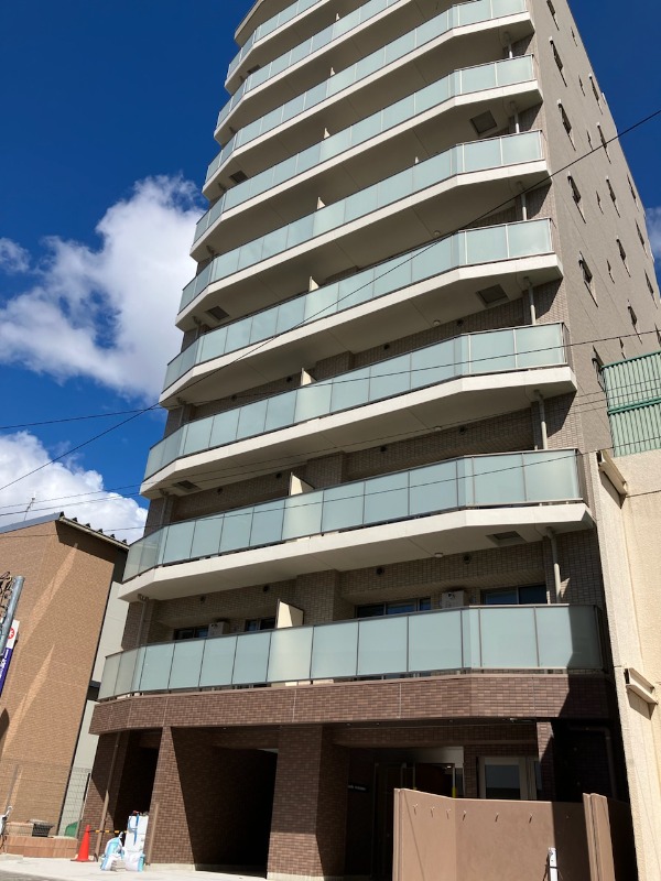 綱島駅 徒歩4分 1F部分の店舗です。前職種は整骨院でした。是非ご見学下さい。 (212212)