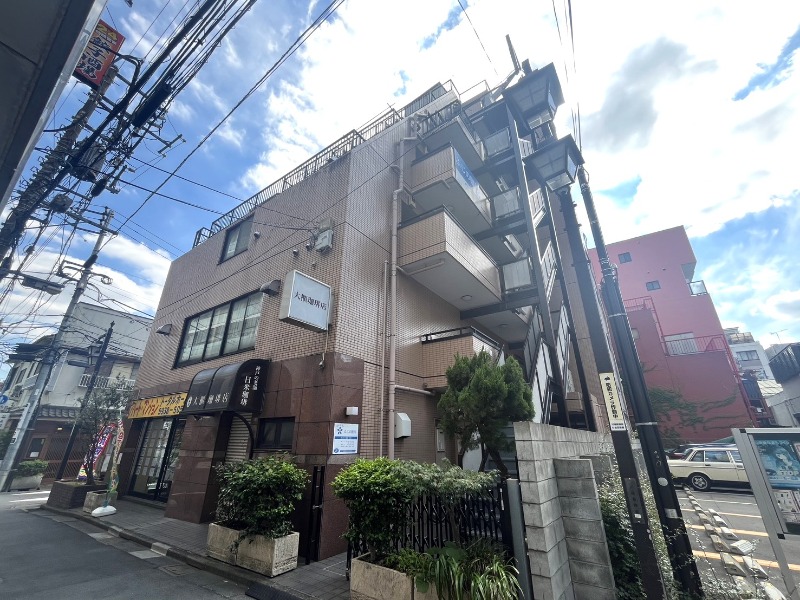 阿佐ヶ谷駅徒歩１分、希少な路面店舗が出ました！飲食やサービス店舗ご相談可能です！ぜひお問い合わせください！ (204093)