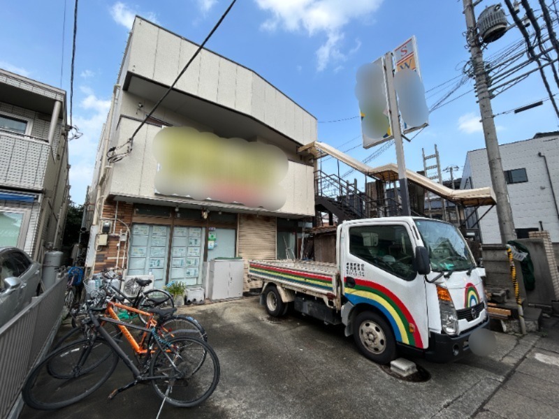1階店舗・駐車場スペース付き！　軽飲食も相談でき壁掛けエアコンは貸主にて設置いたします。 (206838)