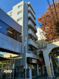 【方南町駅徒歩7分】希少な重飲食可テナント！約33平米の居抜き物件で初期費用を抑えて飲食店をスピード開業 (213473)