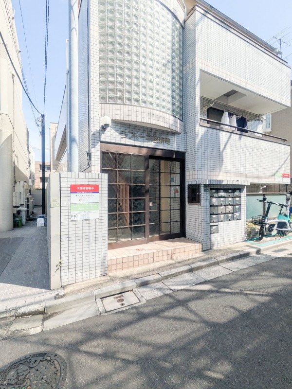 桜新町駅 徒歩1分 ※業種に制限はありませんが本物件はマンションの一室です　使い道は多種 (136831)