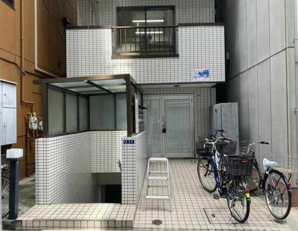 新富町駅徒歩2分 重飲食不可 1階(12288) (214351)