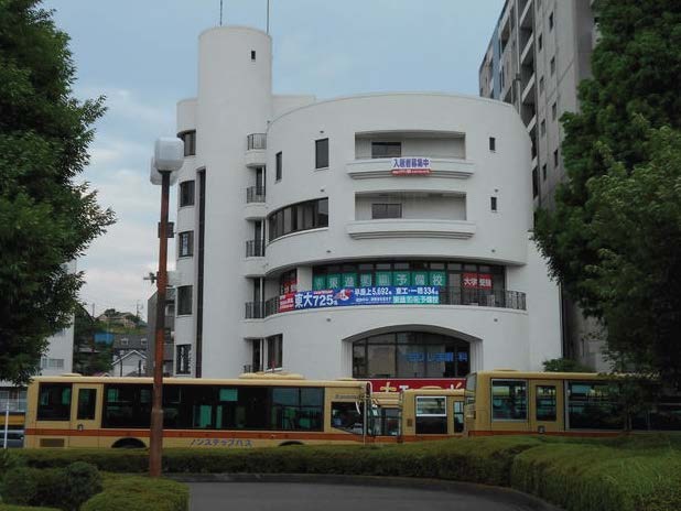 鶴川駅徒歩2分 賃料125.6万円 151.4坪 【飲食不可】 (215303)