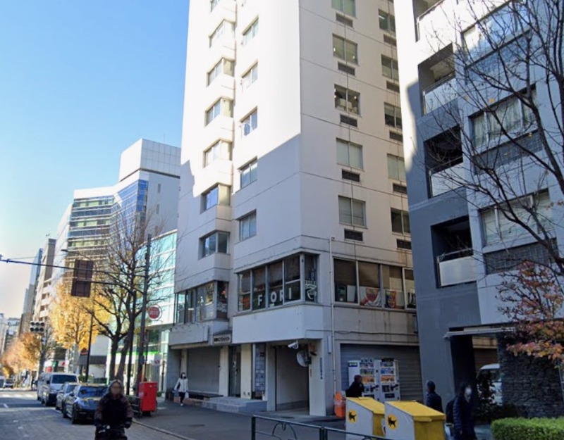新宿御苑前駅 徒歩6分 B1F スケルトン物件 【業種相談】 (215259)