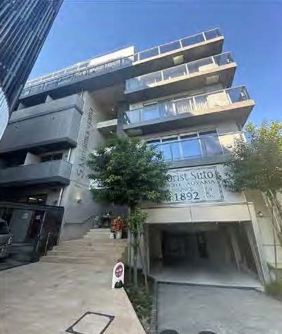 表参道駅 徒歩7分 3F 現況:その他 その他居抜きなど物件 【飲食・美容室不可】 (215307)