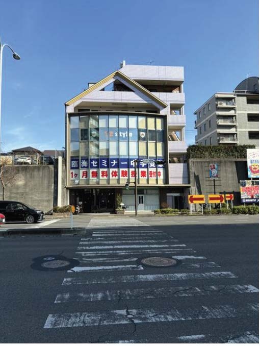 センター北駅徒歩3分 賃料69.3万円 58.7坪 【飲食不可】 (215848)