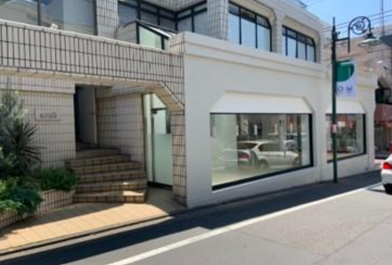 自由が丘駅 徒歩4分 ヒルサイド通り角地 1F～中2F店舗物件 【飲食可】 (216582)