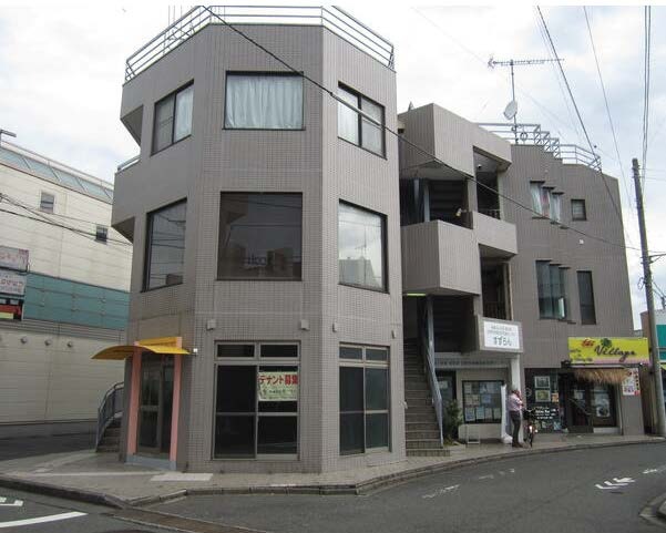 南平駅徒歩1分 賃料29.7万円 16.4坪 【飲食可】 (216814)
