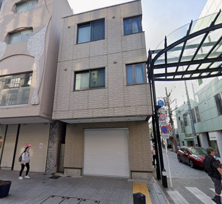 元町・中華街駅 徒歩3分 元町商店街 角地 路面 1F店舗物件【飲食不可】 (218373)