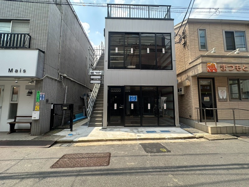 東中野駅・落合駅 徒歩4分 2F 新築スケルトン物件 【何業も可】 (208465)