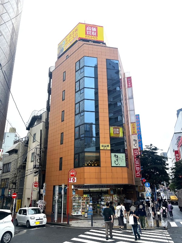 横浜駅徒歩3分の好立地物件。飲食店可能物件です。お気軽にお問い合わせください。 (138458)