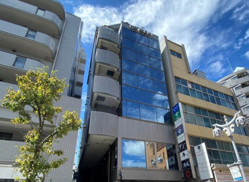 【UY0926】藤沢駅徒歩6分！事務所仕様！ネイルサロンや整体などのサービス店舗におすすめ物件です！ (221074)
