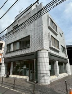 青山一丁目駅 徒歩6分 B1F 現況渡し 【業種相談】 (221253)