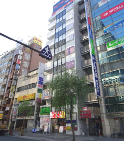 新橋駅 徒歩1分 8F スケルトン物件 【重飲食可】 (221488)