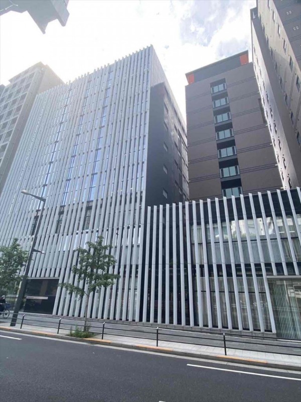 六本木一丁目駅 徒歩5分 六本木通りぞ喜1F〜2Fメゾネット物件　付属駐車場あり 【軽飲食可】 (222119)