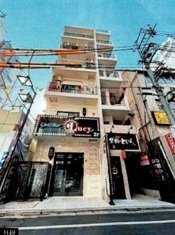 【四ツ谷駅 徒歩1分】築浅1棟ビルの4階店舗スペース！カラオケバー居抜き物件（重飲食可・19.78坪） (222090)