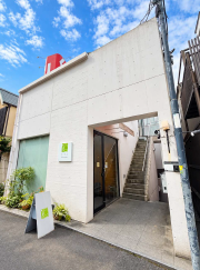 代々木上原駅 徒歩2分 2F〜3F 現況:エステサロン営業中 【店舗・事務所】 (222766)