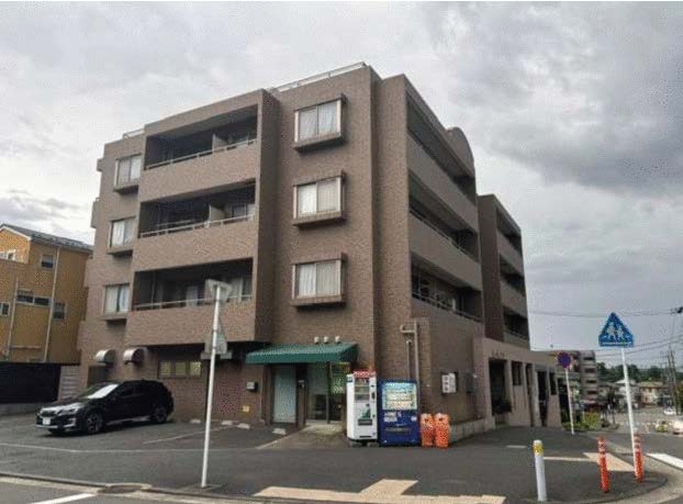都筑ふれあいの丘駅徒歩12分  賃料93.5万円 79.5坪 【飲食可】 (223180)