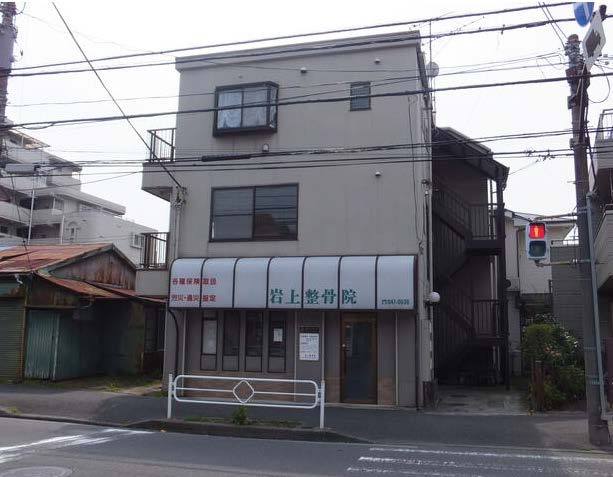 上大岡駅徒歩9分 賃料27.5万円 16.8坪 【飲食不可】 (224634)