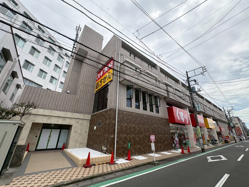 【敷金・礼金・仲介手数料0！フリーレント6ヶ月！】駅からの帰宅動線·生活動線上で集客が見込める立地！ (225065)